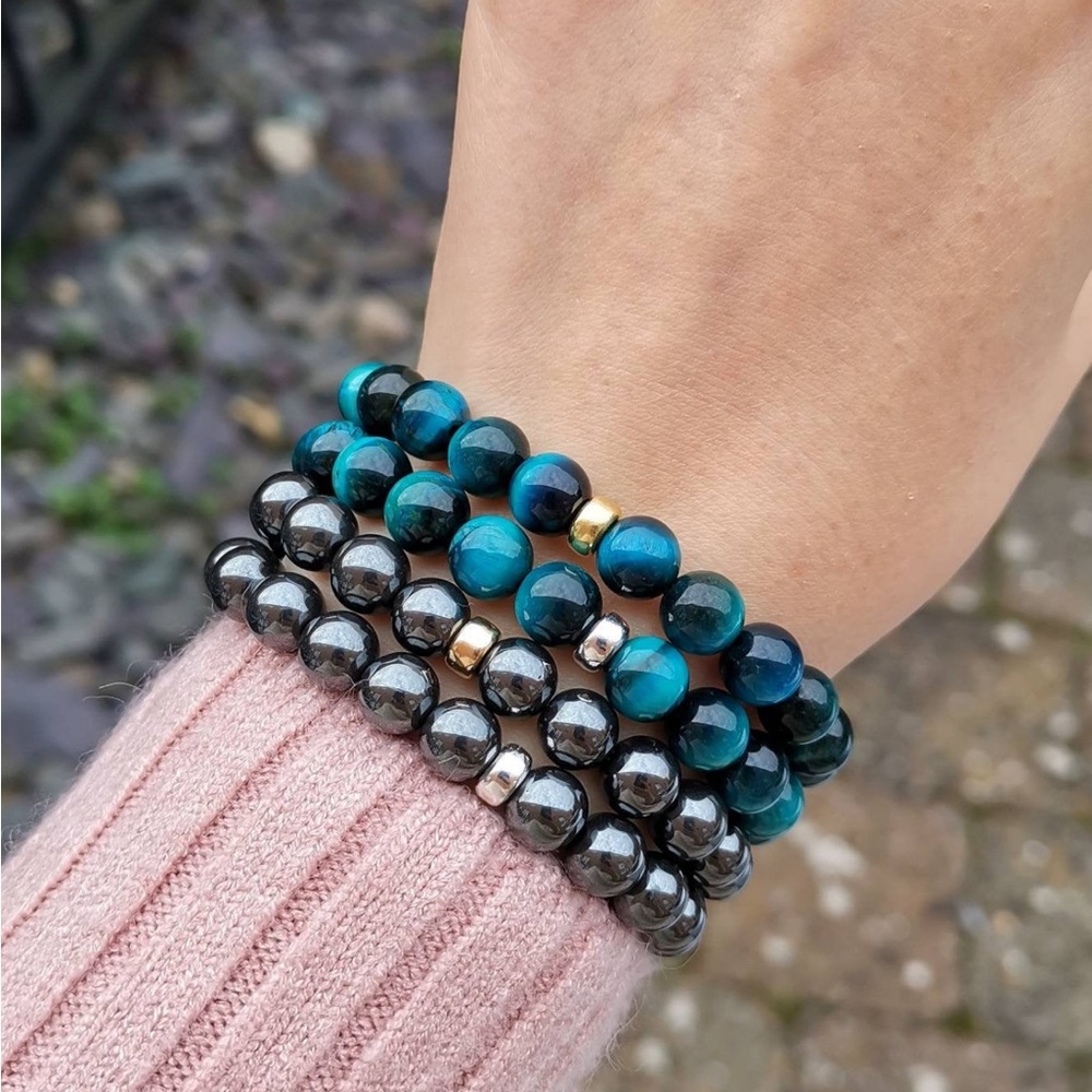 Hematite Bracelet in sterling silver or 14k gold filled - Picture 3 of 3